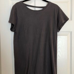 TSHIRT DRESS FROM URBAN 🍿